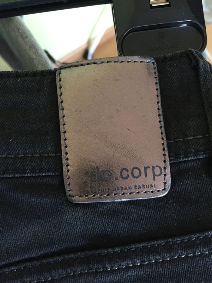 Jeans Esprit Urban Casual noir Taille 28 - photo numéro 2