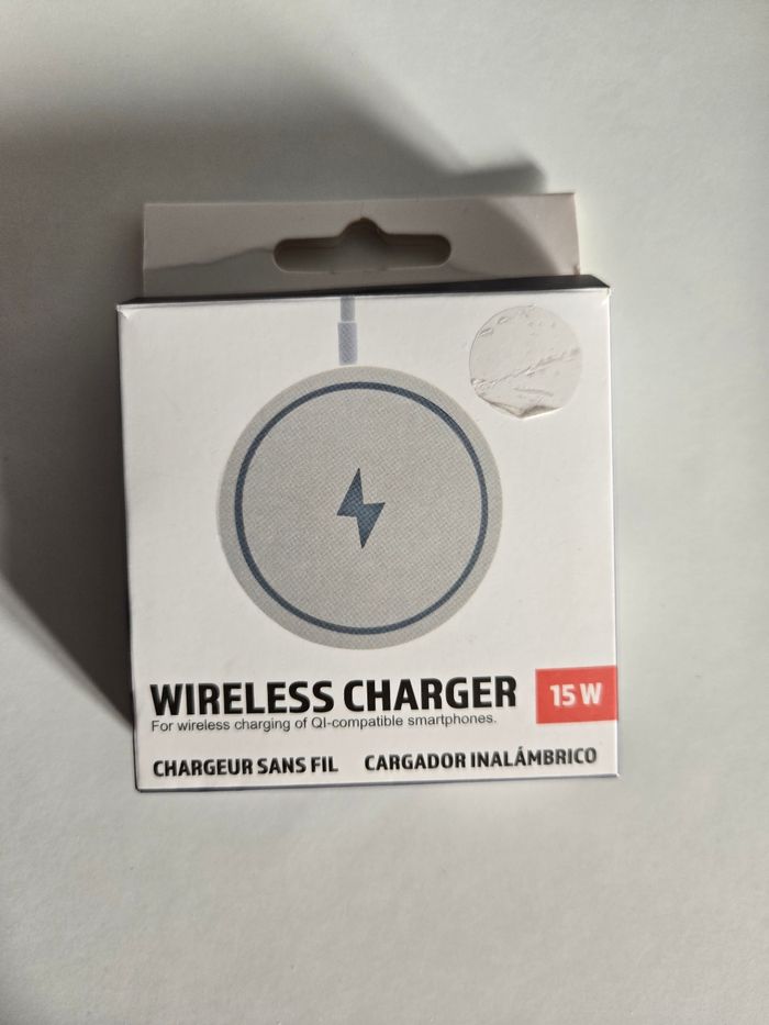 Neuf chargeur induction