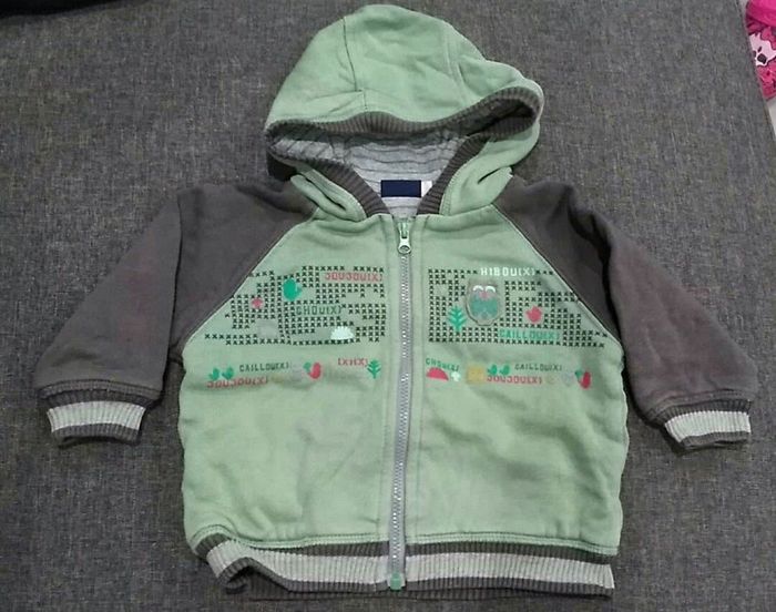 Gilet Sweat zippé à capuche - 6 mois