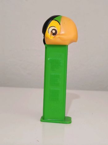 Pez distributeur skully Disney