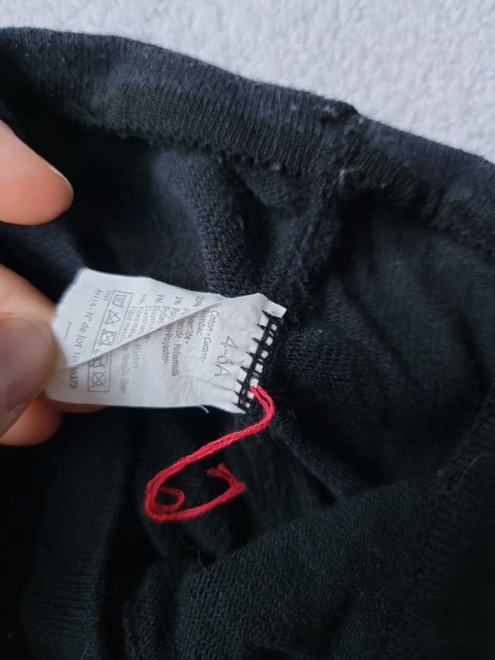 Lot de 2 pulls et un collant - photo numéro 6