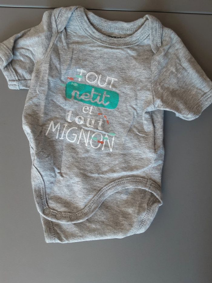 Lot de 7 bodies - photo numéro 3