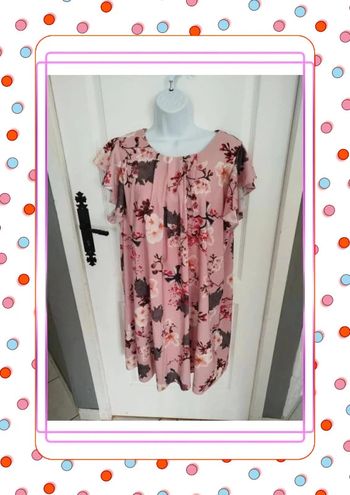 Robe rose neuve
