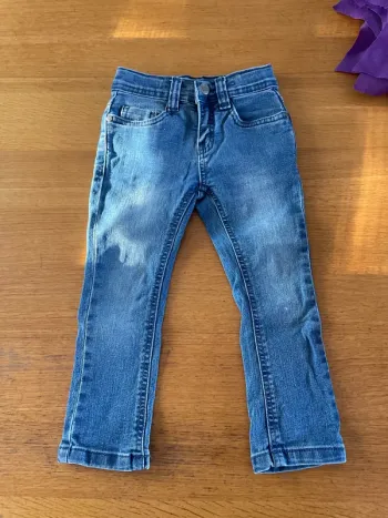 Jeans fille 4 ans
