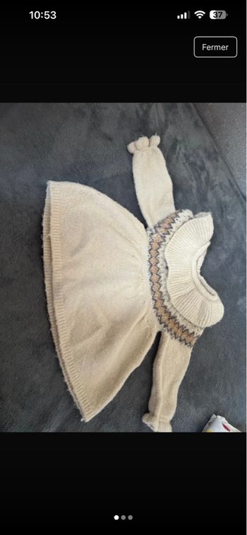 Robe taille 1 mois, très bon état 