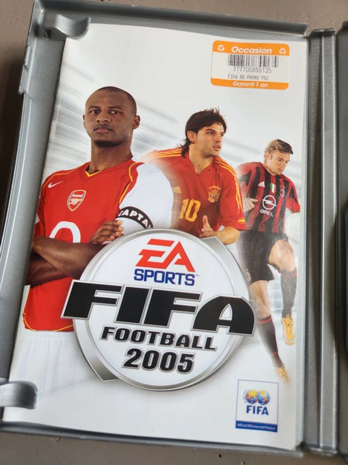 Jeu Fifa 2005 PS2 - photo numéro 4