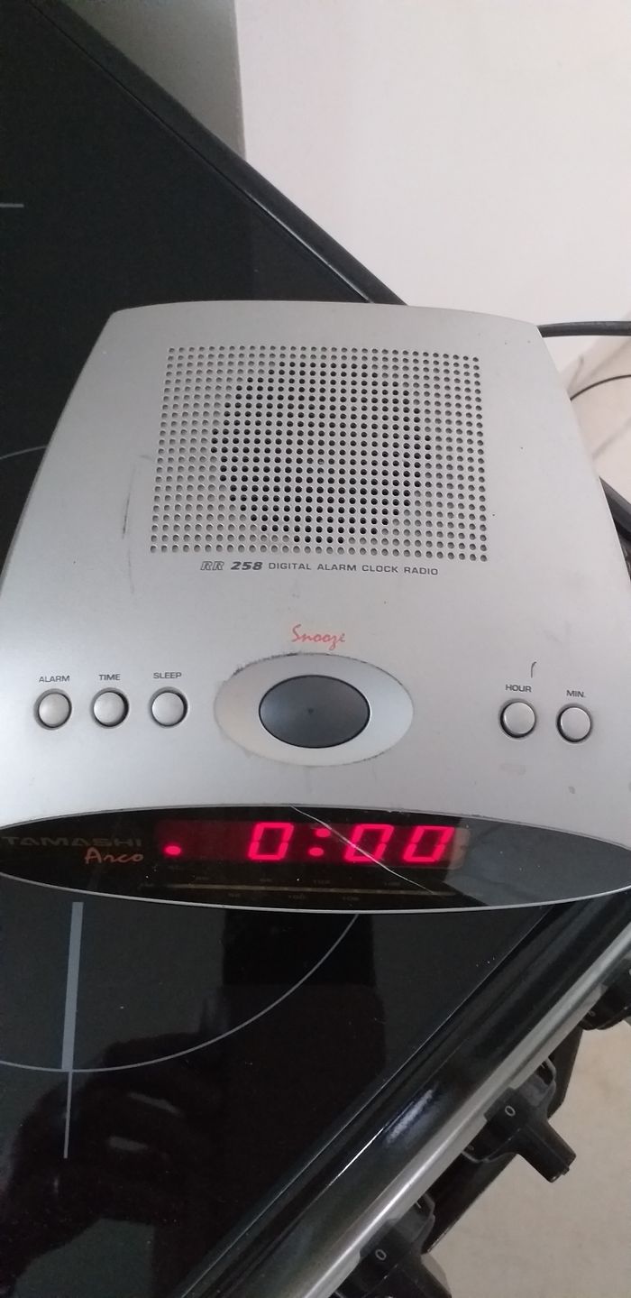 Radio réveil - photo numéro 2