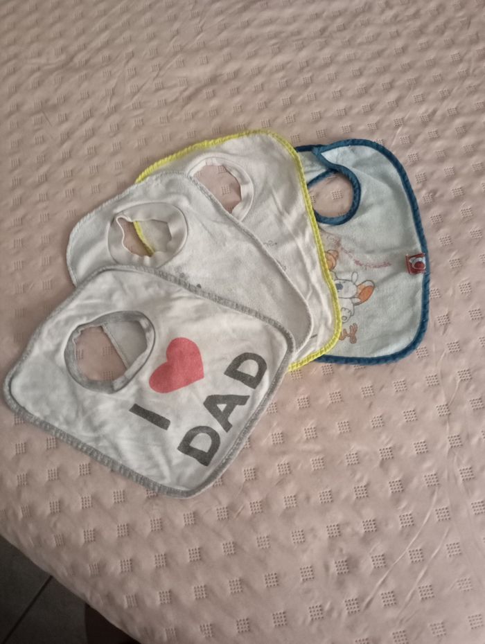 Bavoirs bébé