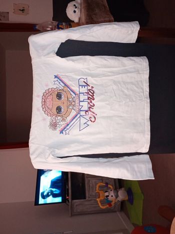 Tee shirt