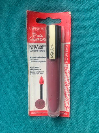 Encre à lèvres Rouge signature L’oreal n*105