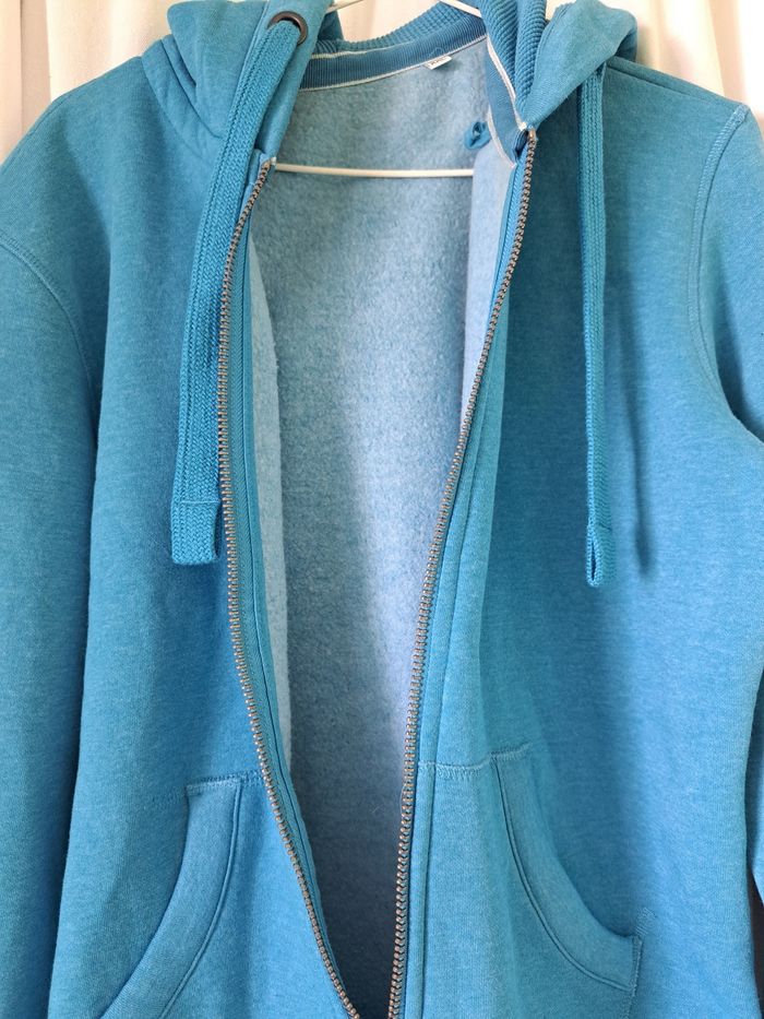 Veste avec capuche - photo numéro 3