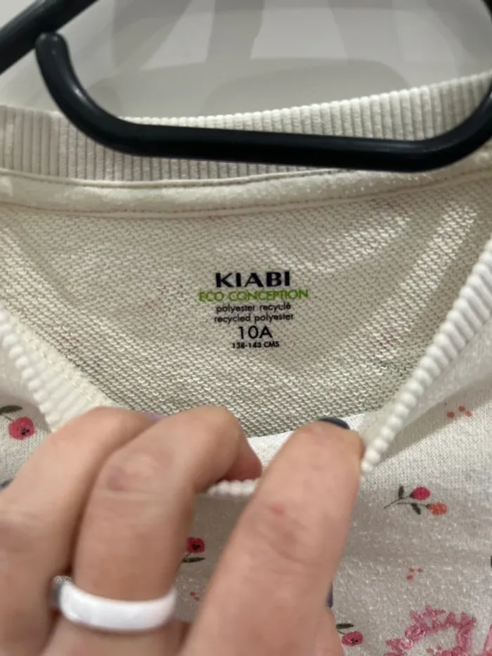Sweat taille 10 ans - photo numéro 2
