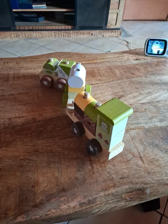 Train en bois pour enfant