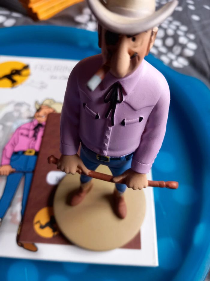 Figurine rastapopoulos à la cravache - photo numéro 2