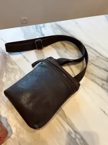 Petite sacoche homme cuir marron Longchamp
