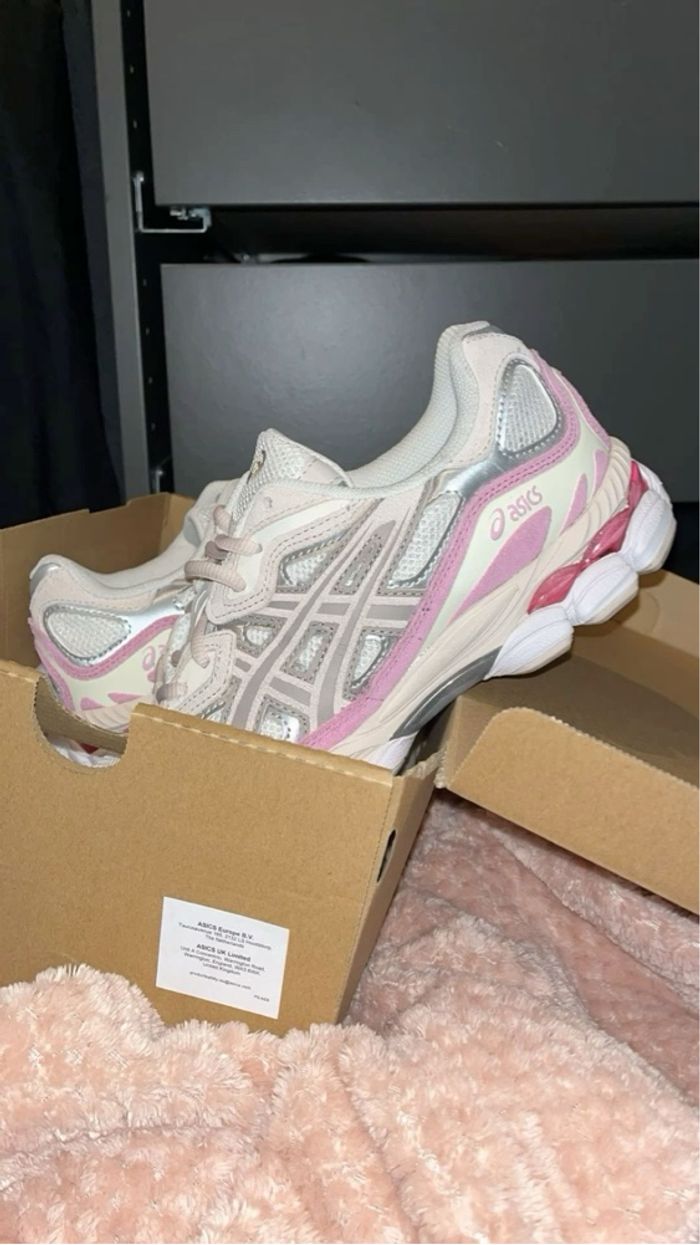 Asics gel nyc rose blanche 39 - photo numéro 3