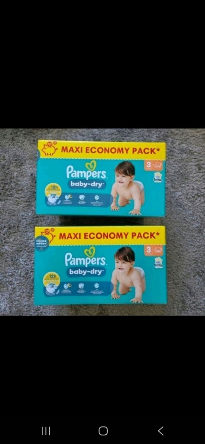 Lot entier, 2 pack de 135 couches = 272 couches Couche pampers pamper baby dry méga pack maci économie économy pas chere harmonie pant