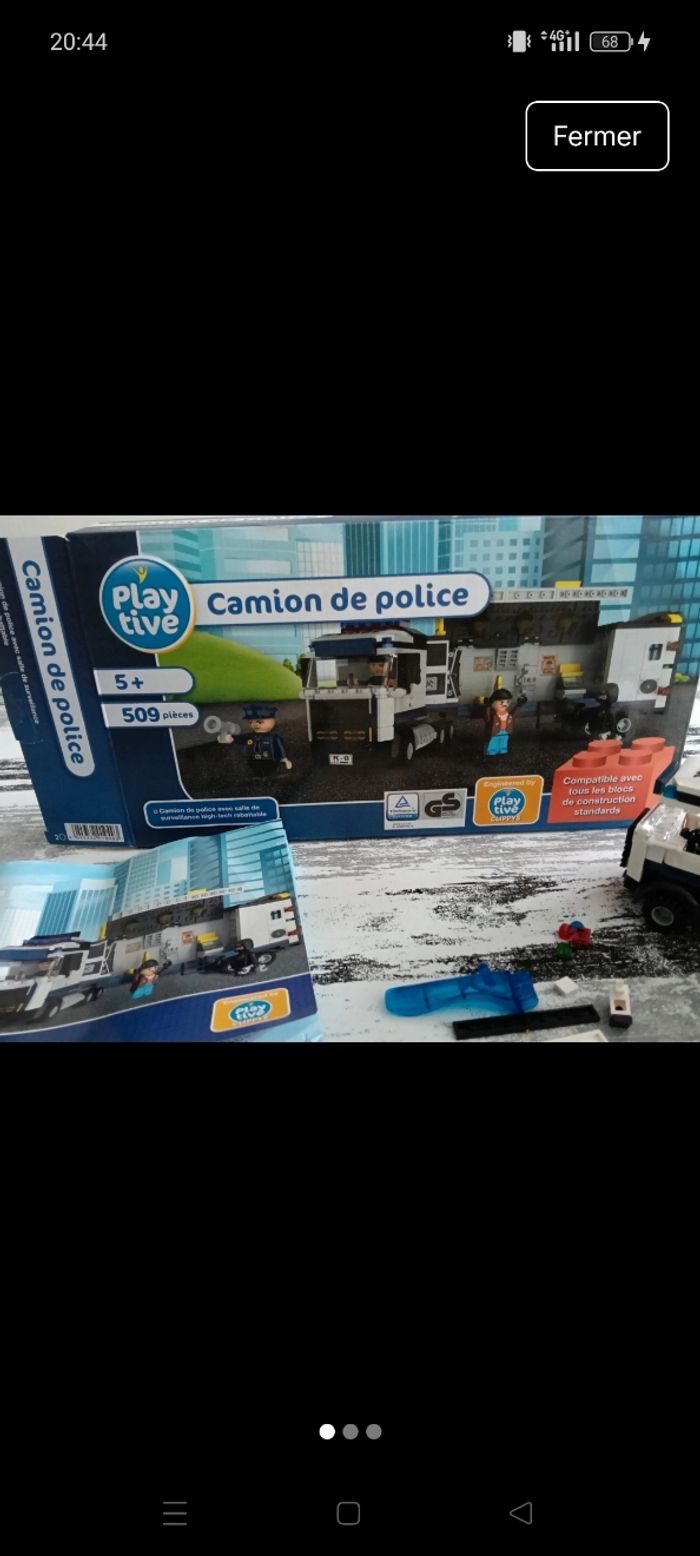 Camion de police playtive