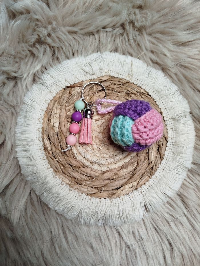 Porte clé balle crochet
