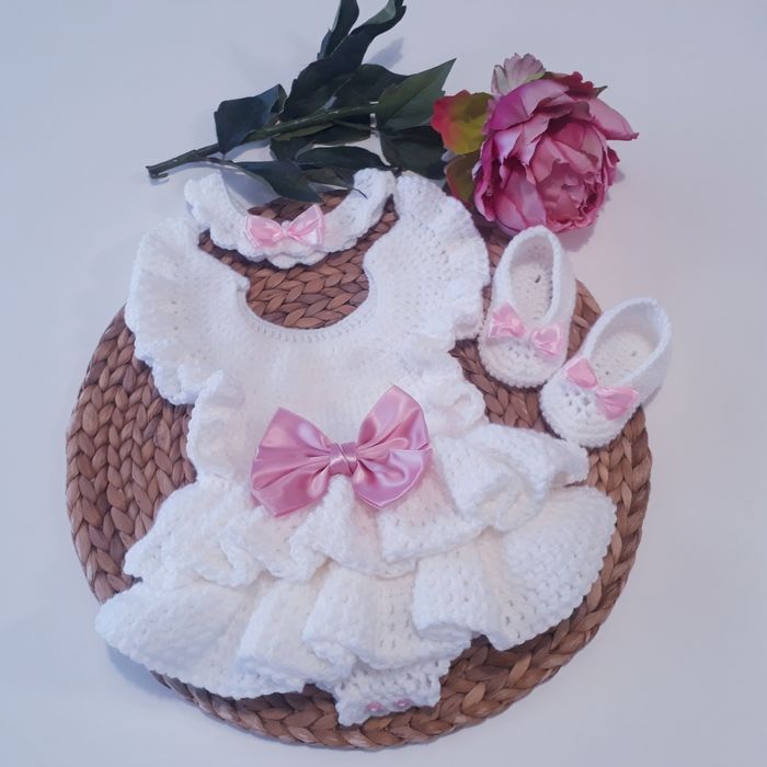 Vêtement bébé fille barboteuse crochet dentelle noeud satin rose 6 mois - photo numéro 2