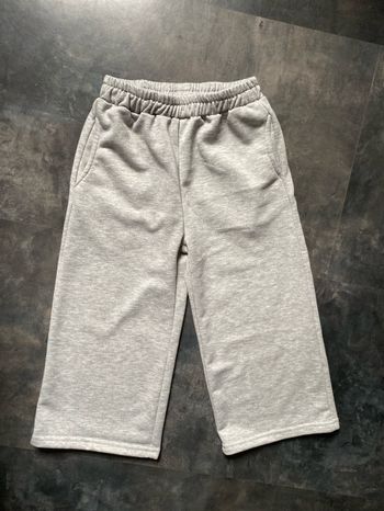 Short bermuda gris sportwear 7 ans