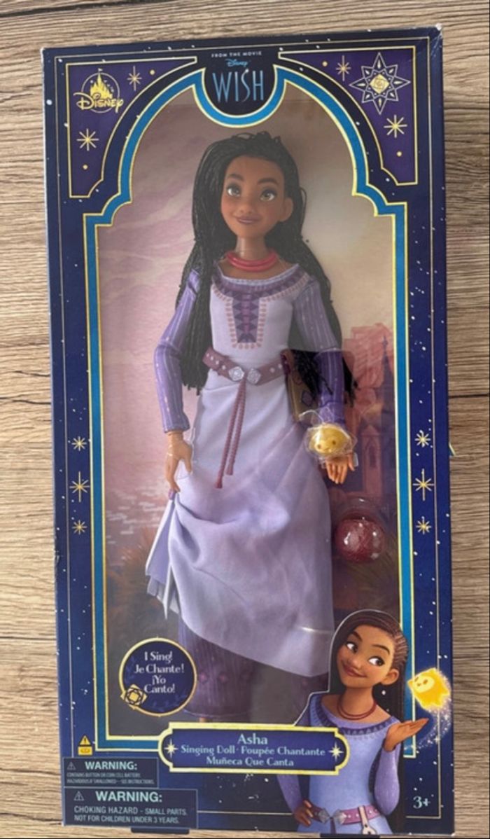 #Poupée Asha.