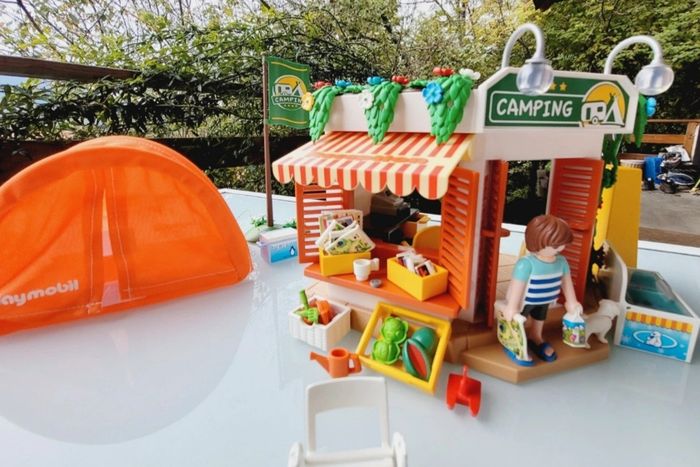 Superbe Grand Camping 🏕 Playmobil Summer Fun grand modèle, 5432 complet avec boite et notice - photo numéro 3