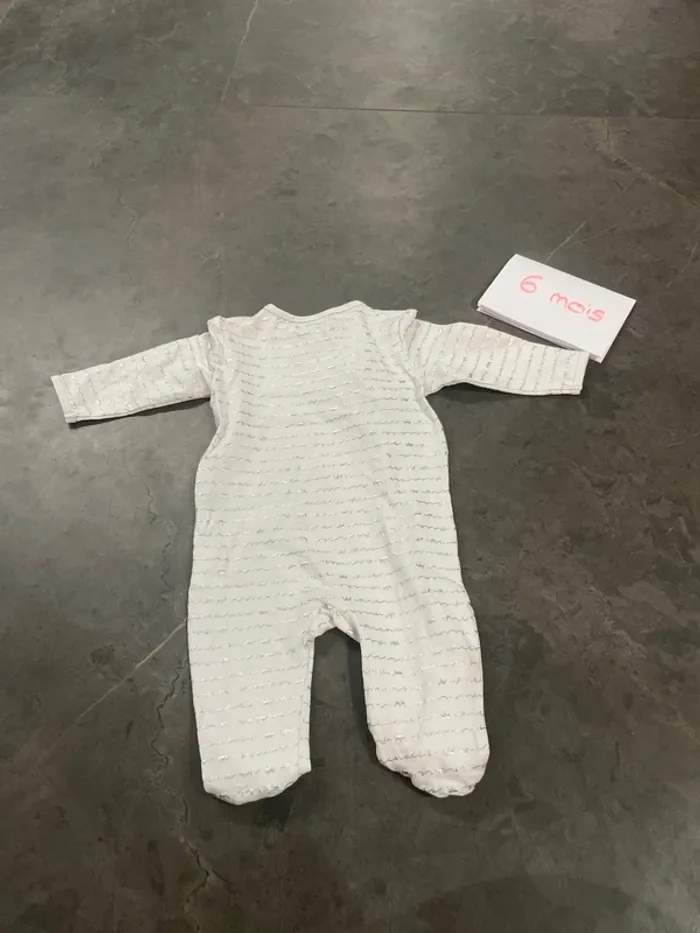 Pyjamas - photo numéro 2
