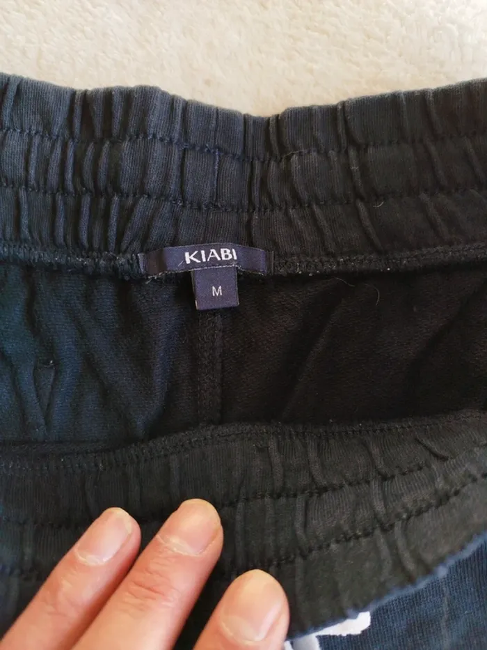Bermuda Kiabi bleu marine taille M - photo numéro 3