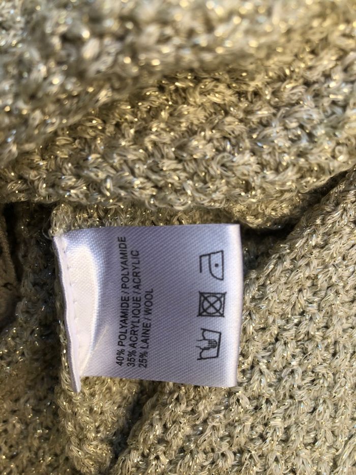 Pull ouvert dans le dos  bachelorette - photo numéro 5