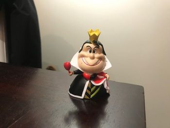 Figurine reine de cœur Alice au pays des merveilles