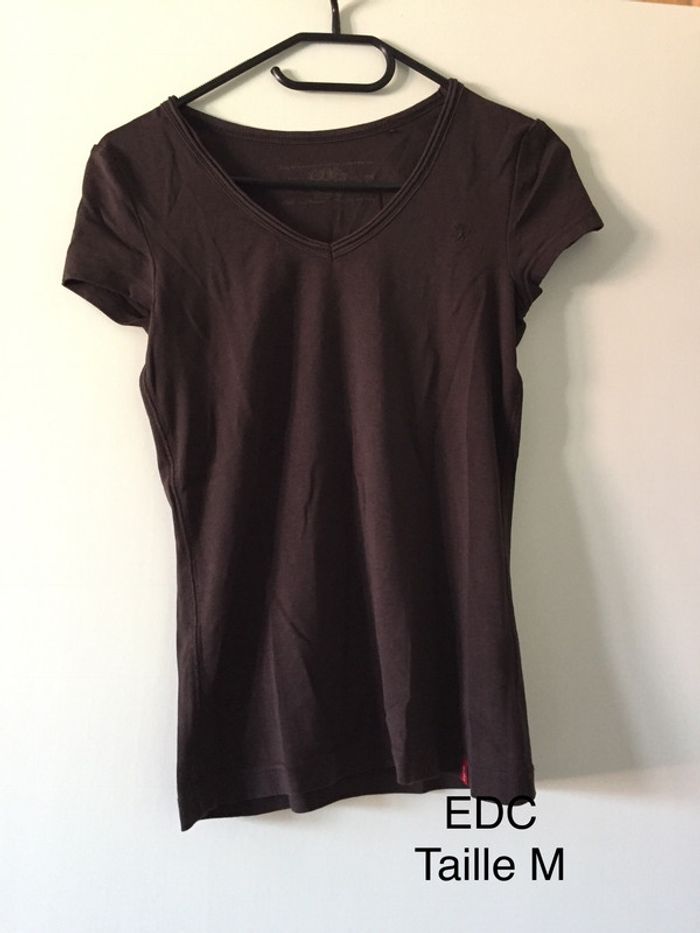T-shirt marron EDC Taille M