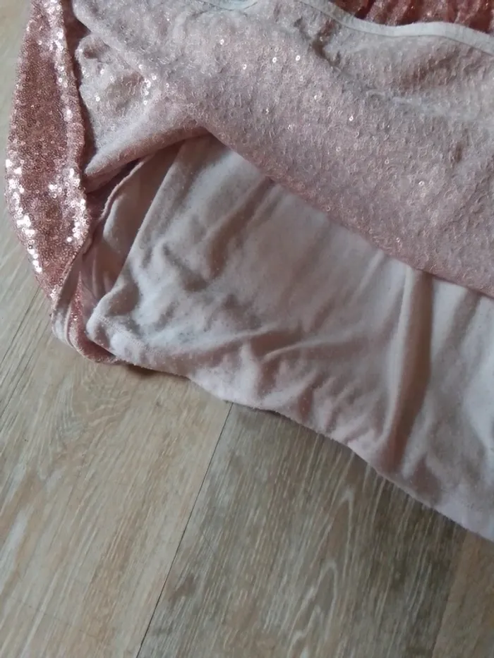 Robe rose paillette sequin 5/6 ans  tex - photo numéro 7