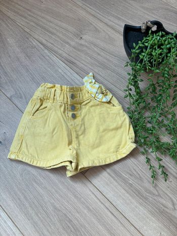 Short jaune okaidi