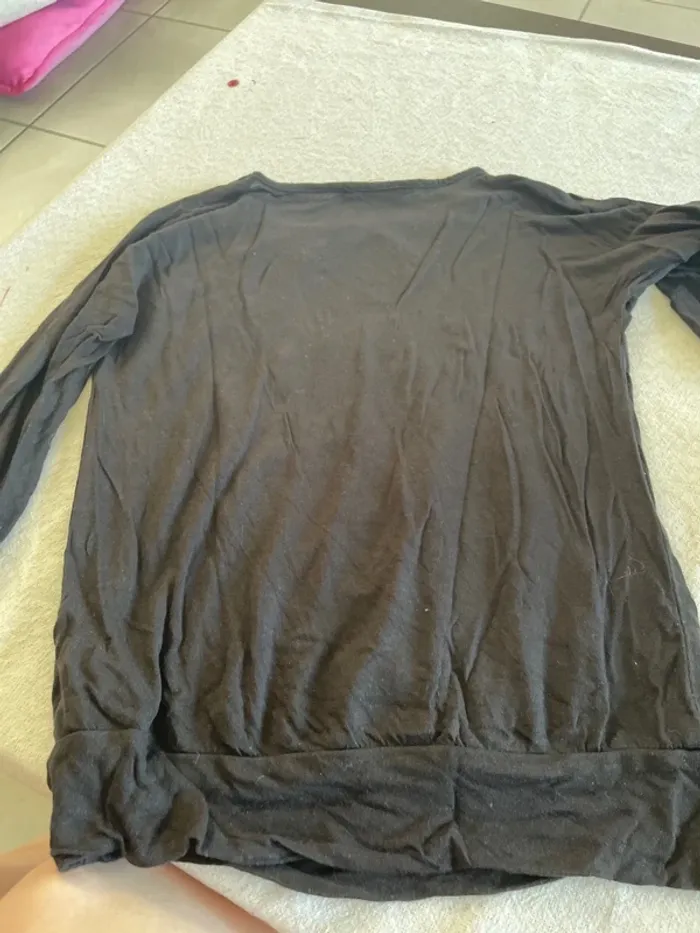 Tee shirt H&M 6-8 ans - photo numéro 5