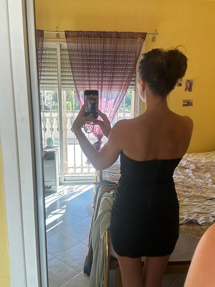 Robe noire bustier - photo numéro 4