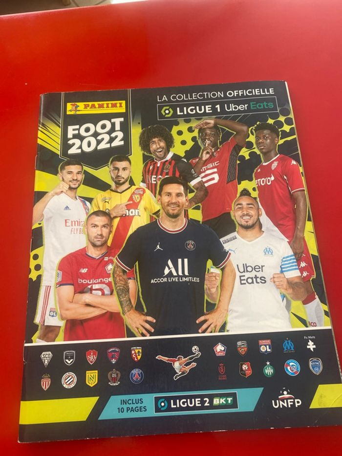 Album Panini Ligue 1 / Ligue 2 non complet