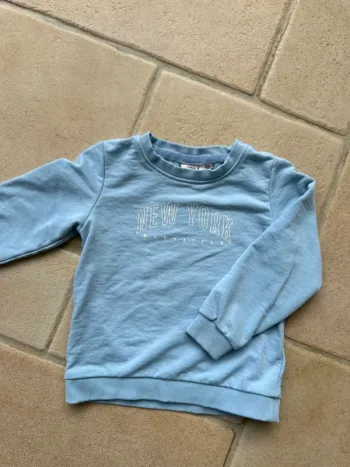 Pull taille 4 ans