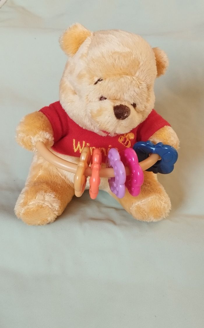 Peluche hochet Disney Winnie