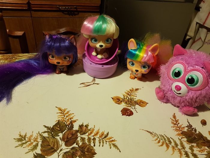 Lot 3 poupée à coiffer chien VIP Pets figurine Color Boost Alexia Maya + peluche Zigamazoos