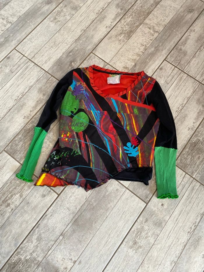 Très joli pull Sweat original - photo numéro 3