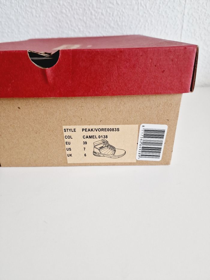 Levi's - Baskets hautes - Peak Mid - Beige - 39 - Neuves avec étiquette ! - photo numéro 8