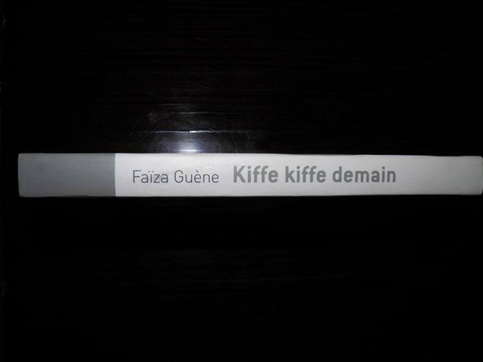 Roman Kiffe kiffe demain (Faïza Guène) comme neuf - photo numéro 3