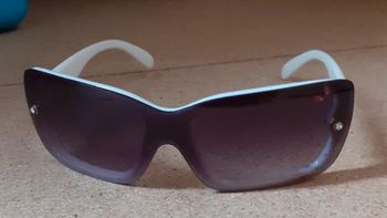 Lunettes de soleil pour petite fille