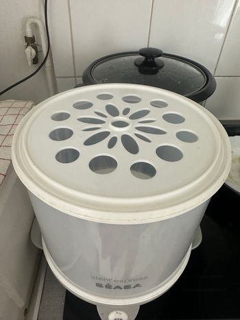 Stérilisateur biberon