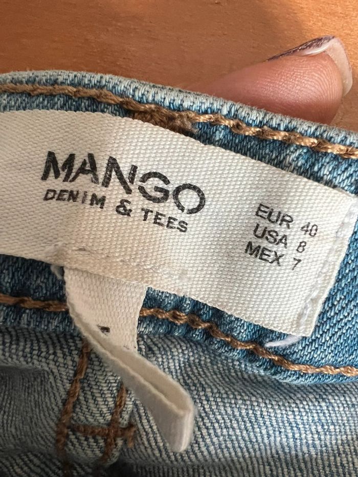 Jean femme troués mango en très bon état taille 40 - photo numéro 3