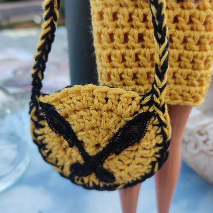 Vêtements pour Barbie 3 € - photo numéro 7