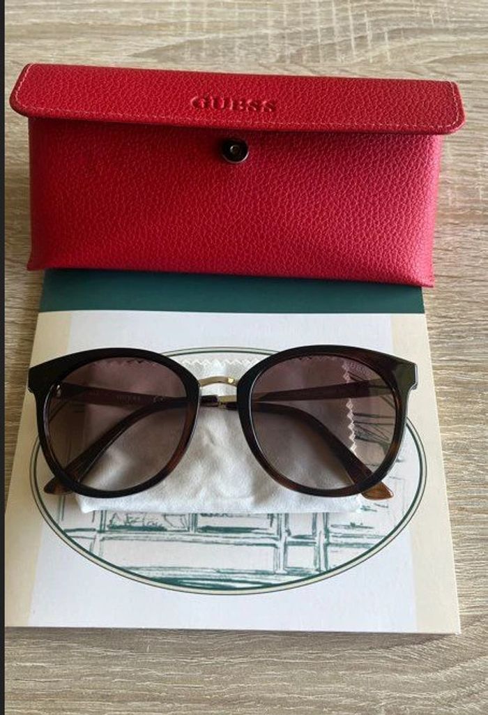 Lunettes de soleil Guess - photo numéro 2
