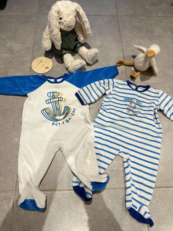 Lot pyjamas