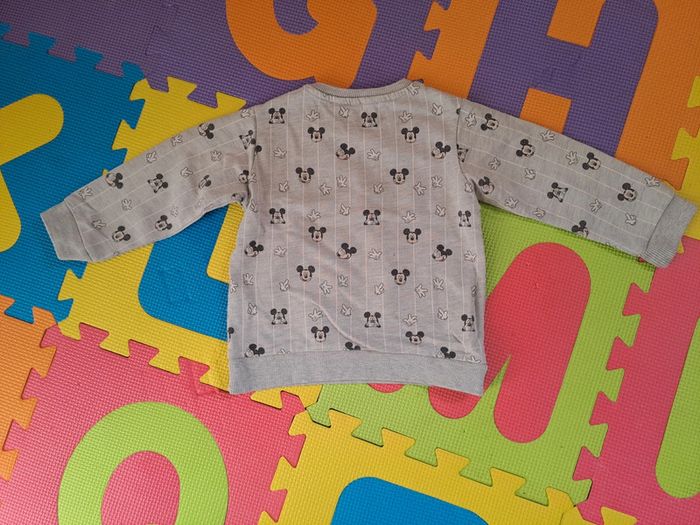 Ensemble pantalon pull Mickey gris clair, Disney baby, taille 9/12 mois (78 cm) - photo numéro 3